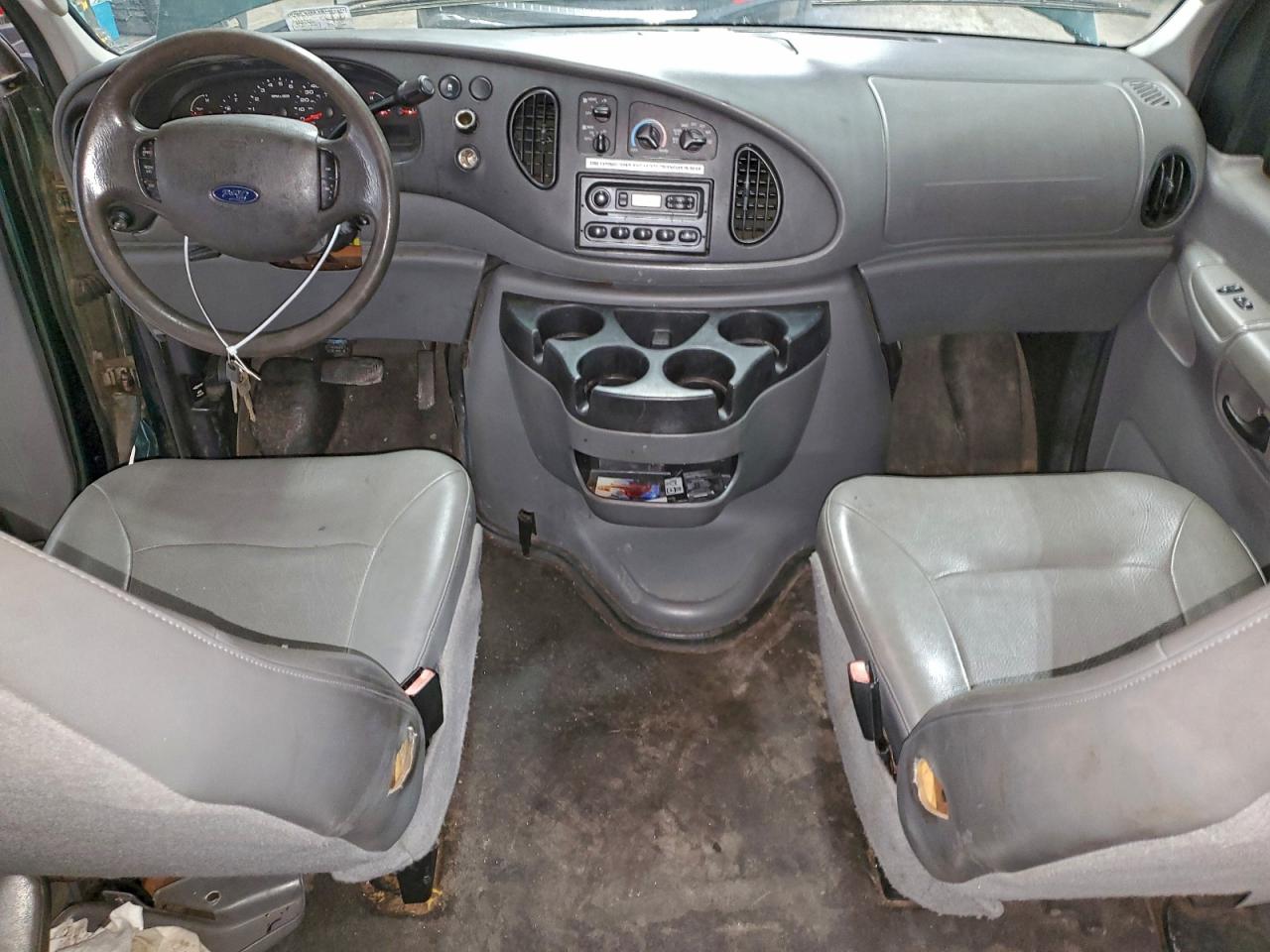 2007 FORD ECONOLINE E350 SUPER DUTY WAGON photo 8