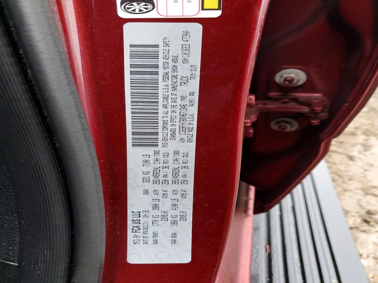 2019 RAM 1500 LIMITED photo 13