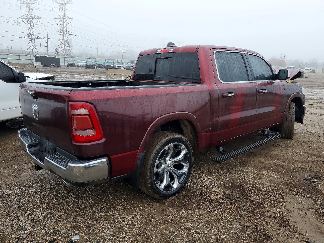 2019 RAM 1500 LIMITED photo 3