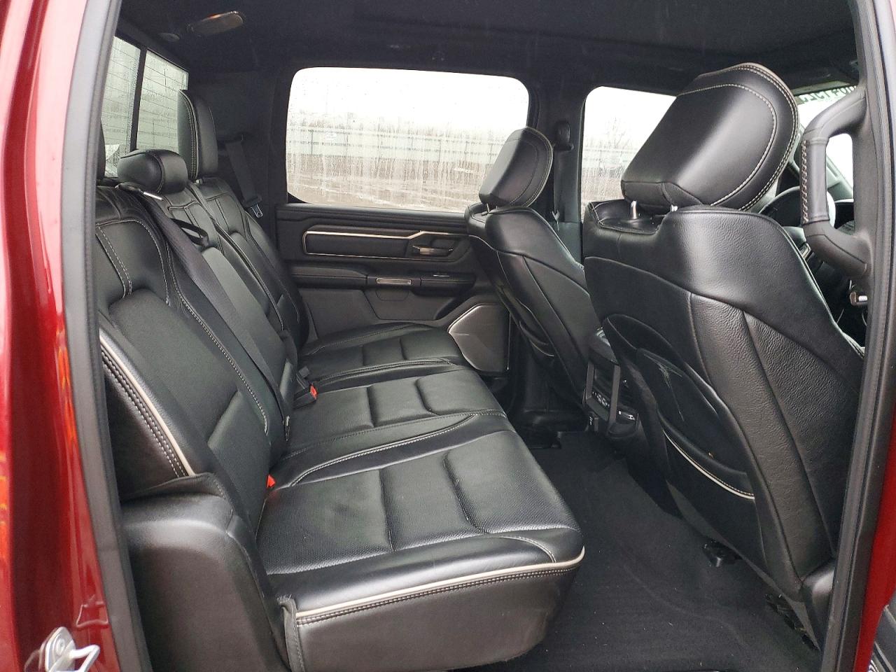 2019 RAM 1500 LIMITED photo 10