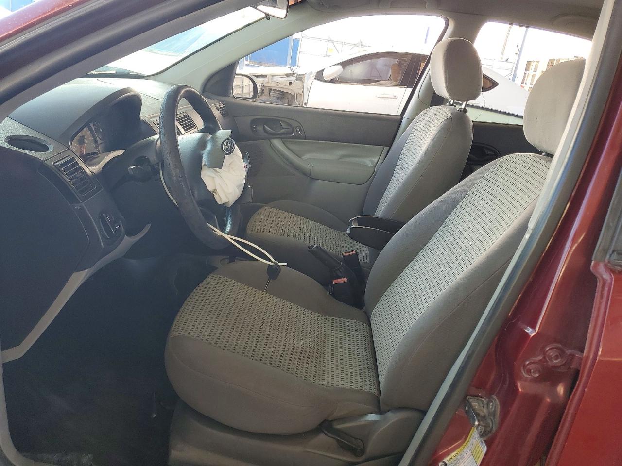 2007 FORD FOCUS photo 7