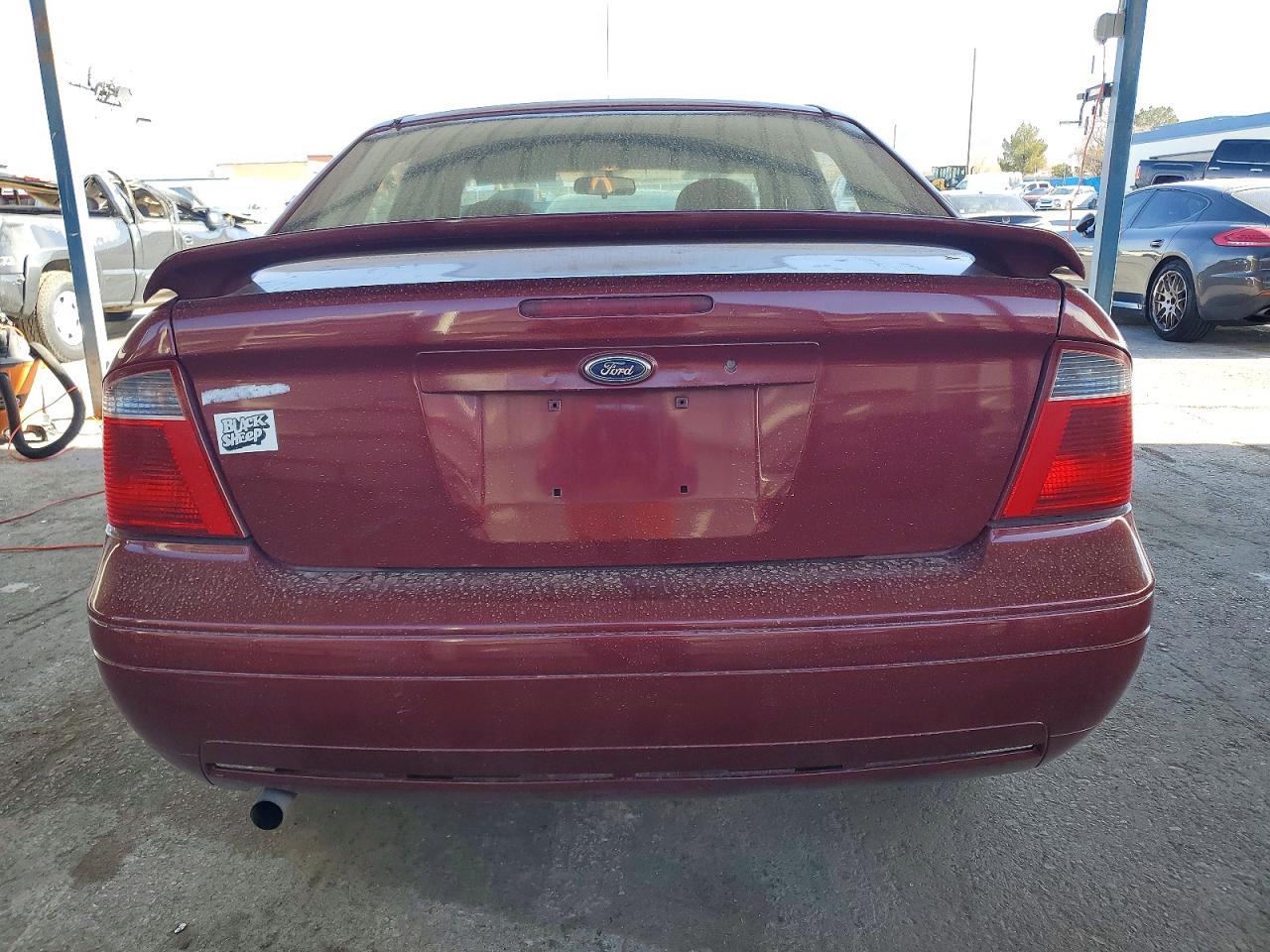 2007 FORD FOCUS photo 6