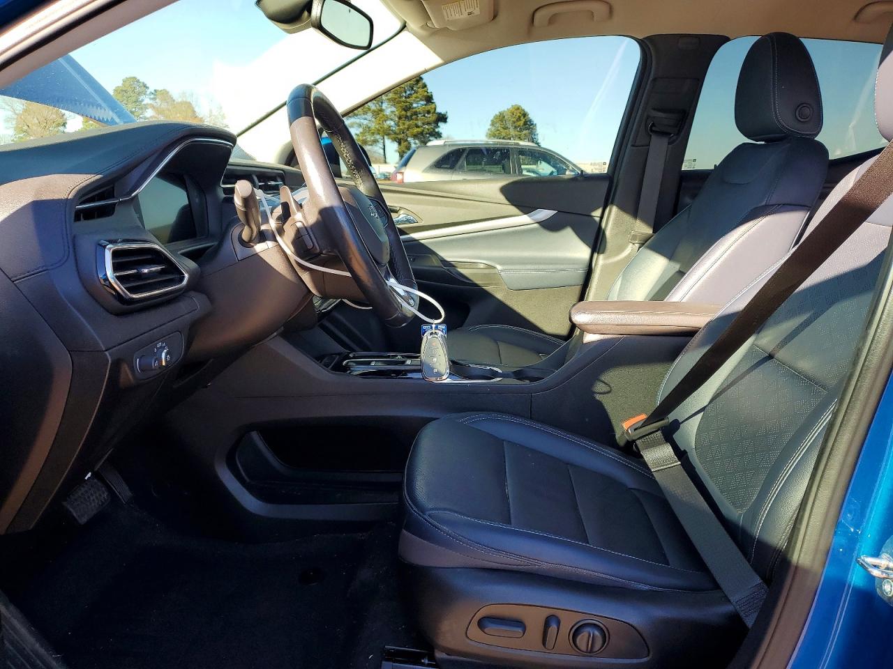 2023 CHEVROLET BOLT EUV LT photo 7