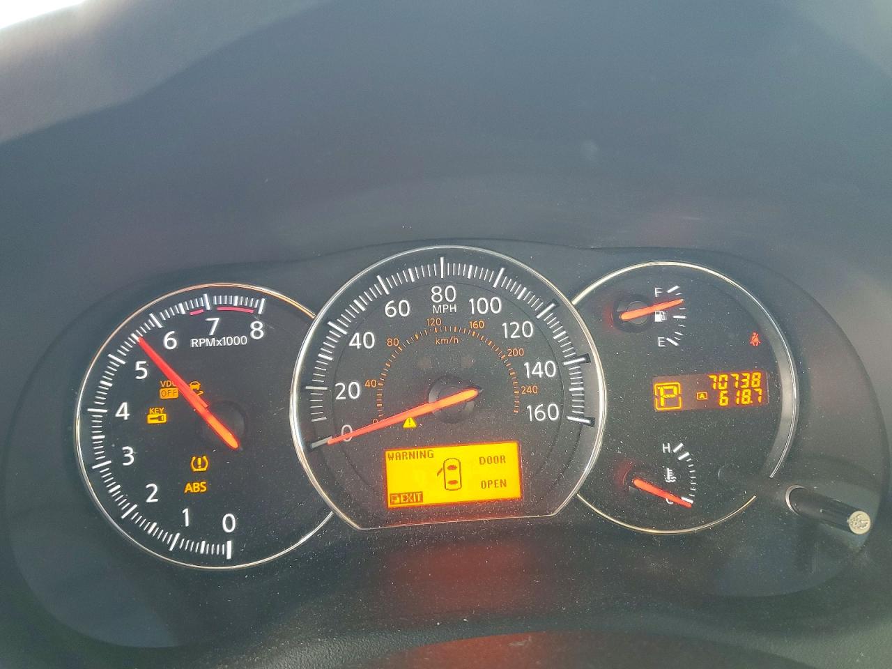 2010 NISSAN MAXIMA S photo 9