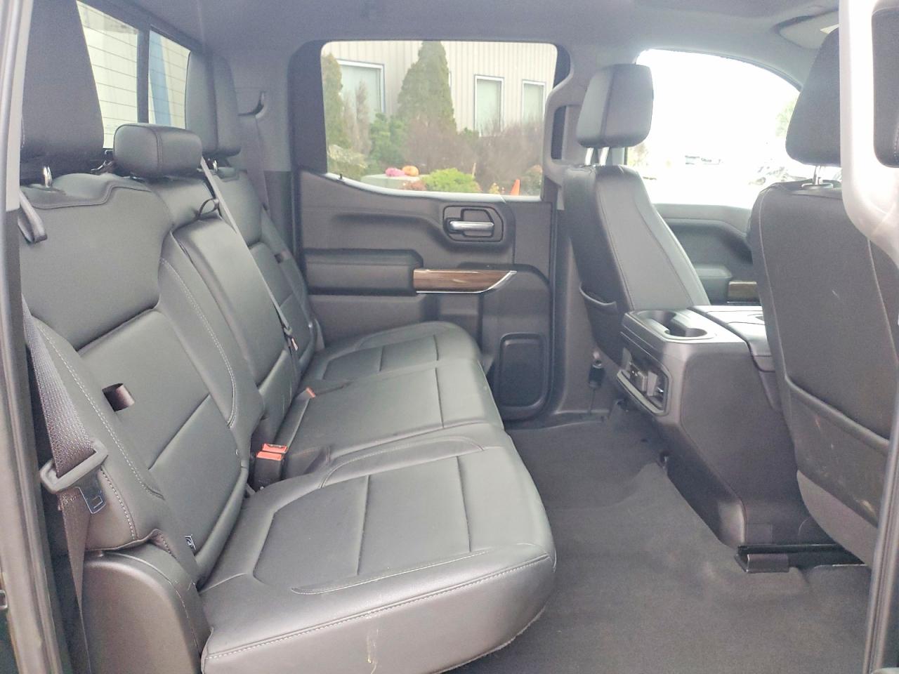 2021 CHEVROLET SILVERADO K1500 RST photo 10