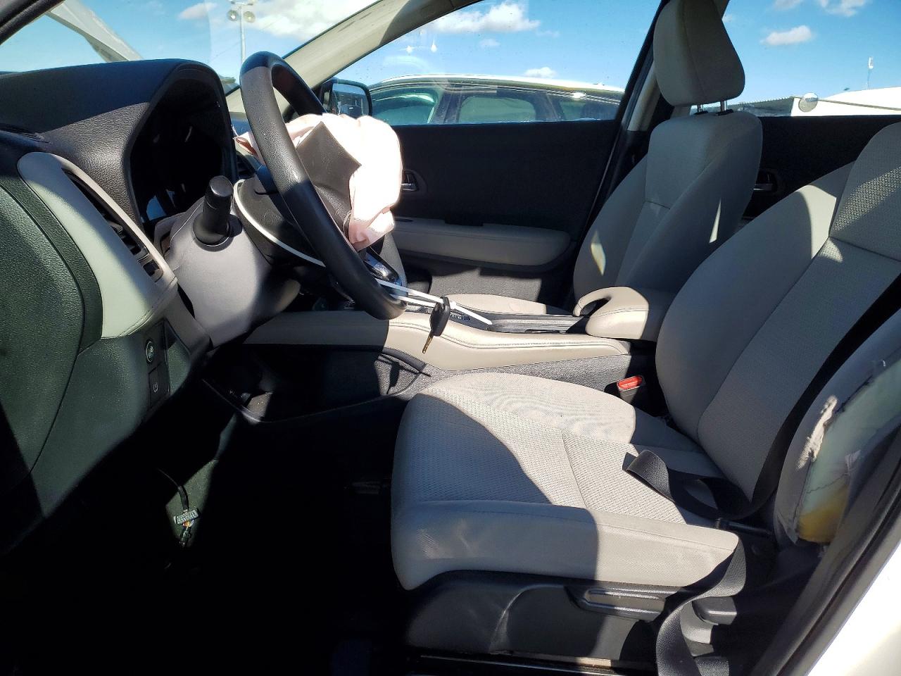 2021 HONDA HR-V LX photo 7