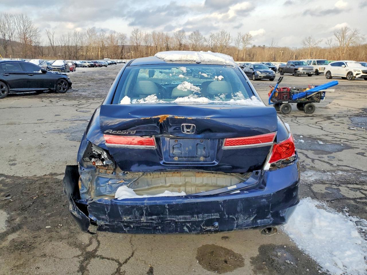 2012 HONDA ACCORD LX photo 6