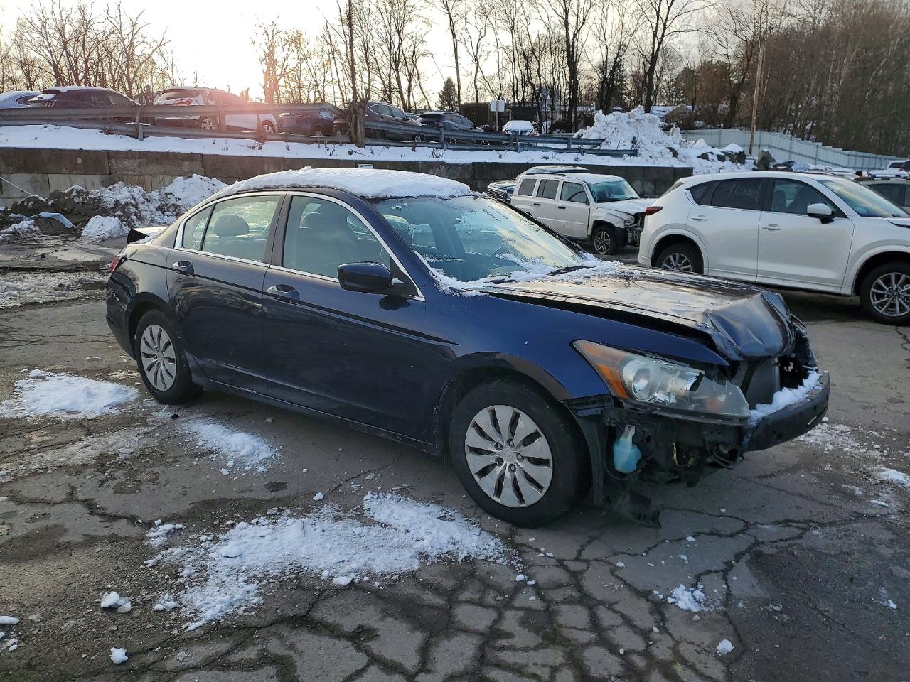 2012 HONDA ACCORD LX photo 4