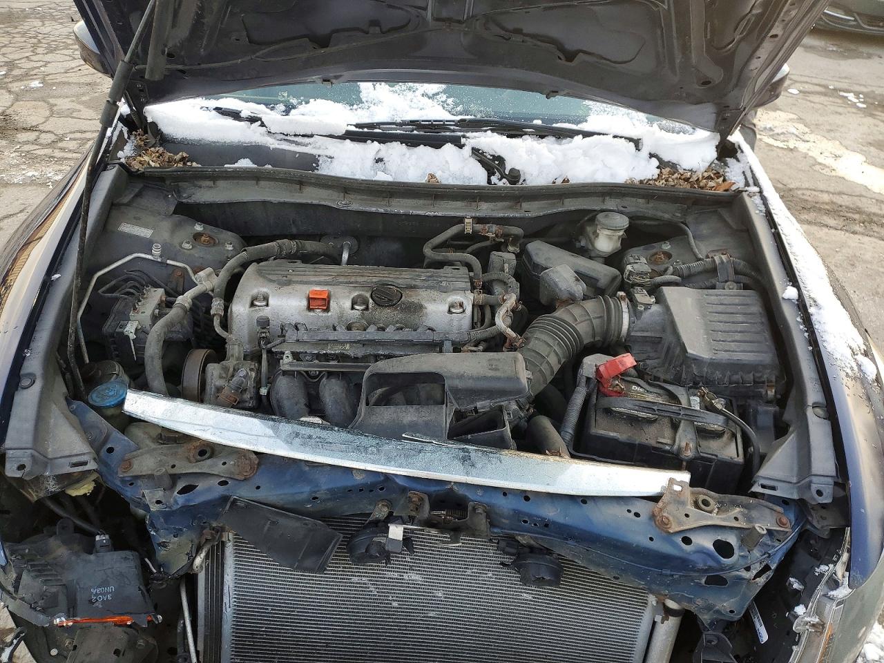 2012 HONDA ACCORD LX photo 11