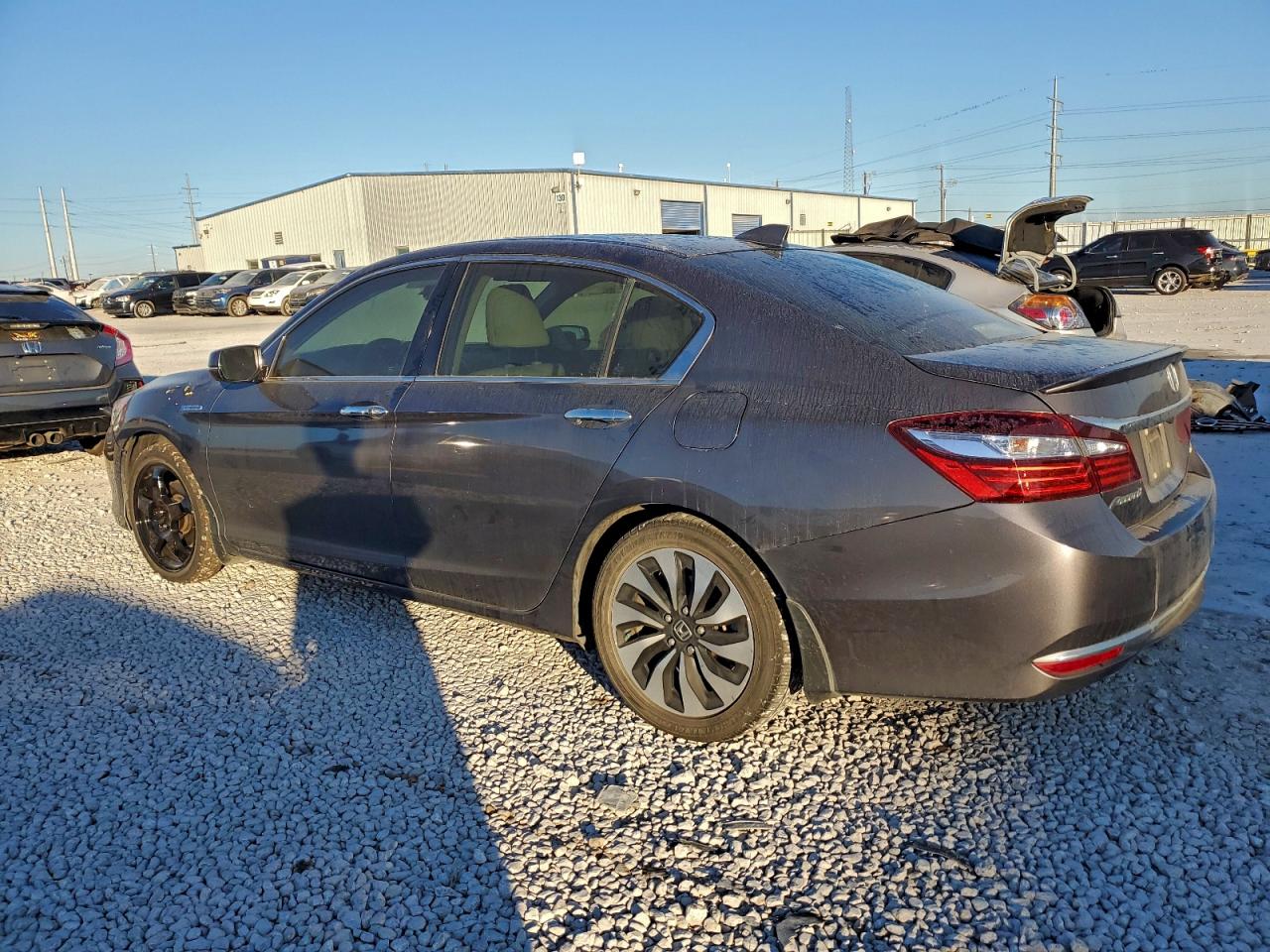 2017 HONDA ACCORD HYBRID EXL photo 2