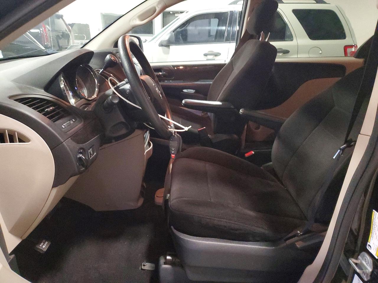 2012 DODGE GRAND CARAVAN SE photo 19
