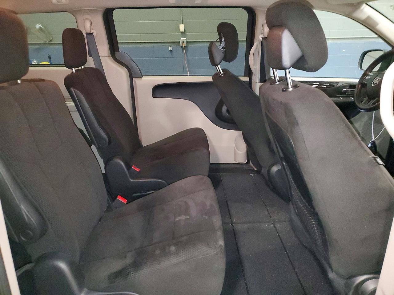 2012 DODGE GRAND CARAVAN SE photo 31