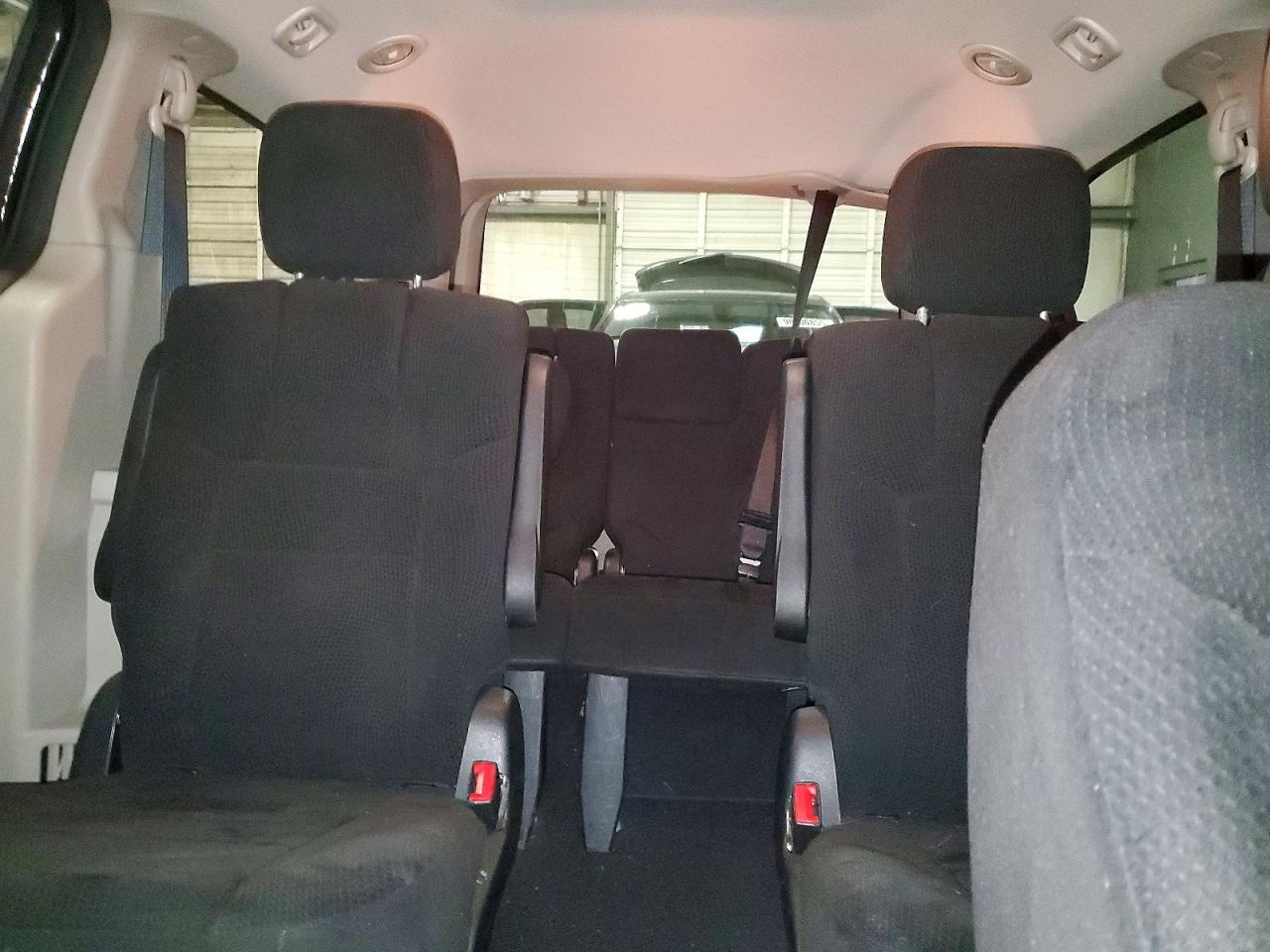 2012 DODGE GRAND CARAVAN SE photo 28
