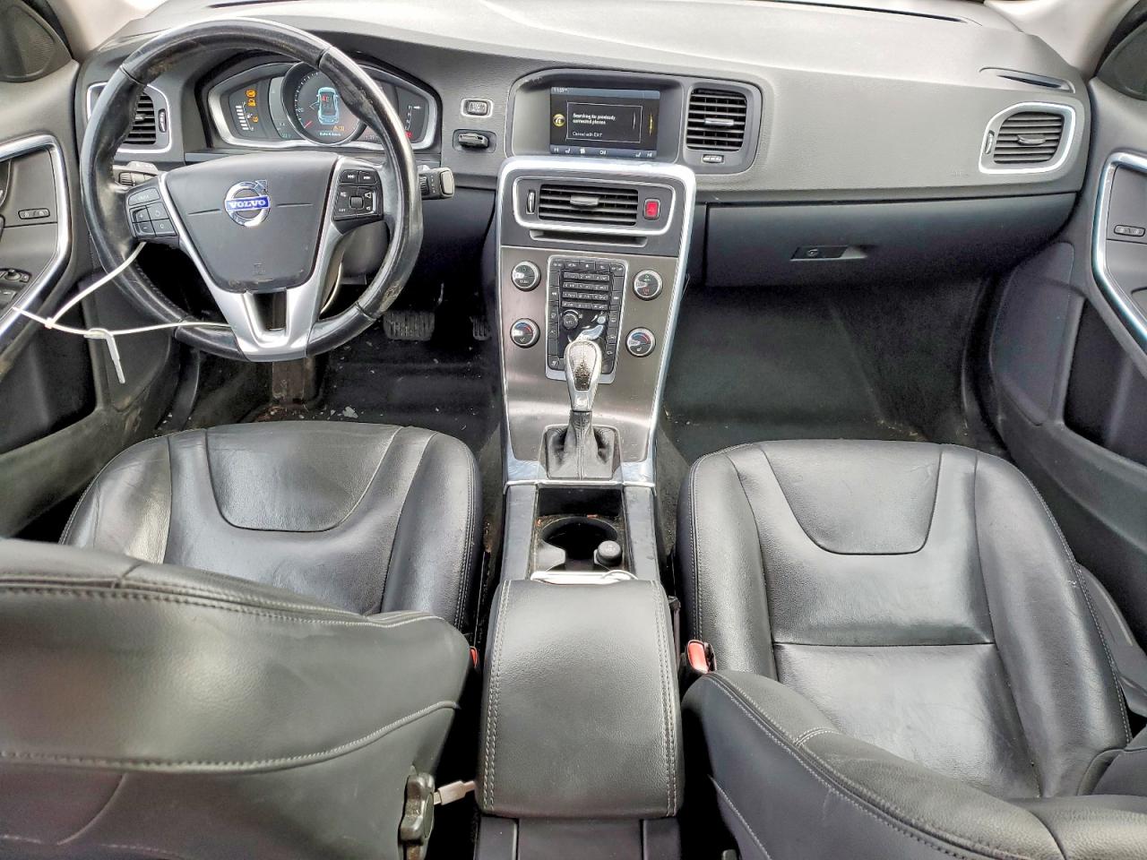 2015 VOLVO S60 PREMIER photo 8