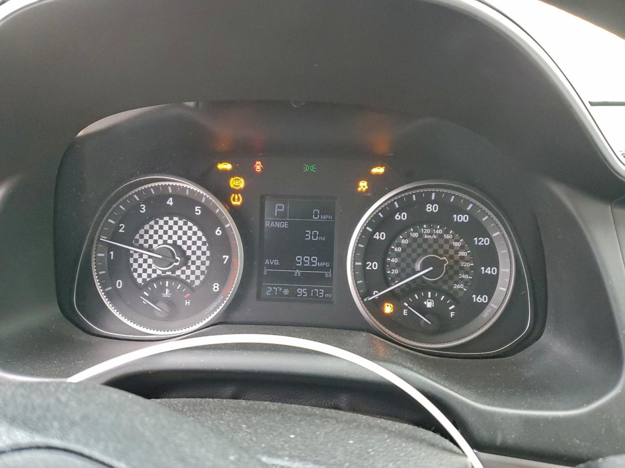 2019 HYUNDAI ELANTRA SE photo 9