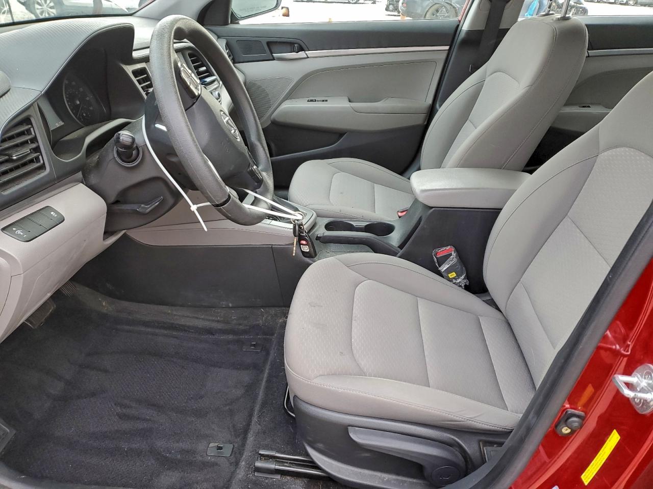 2019 HYUNDAI ELANTRA SE photo 7