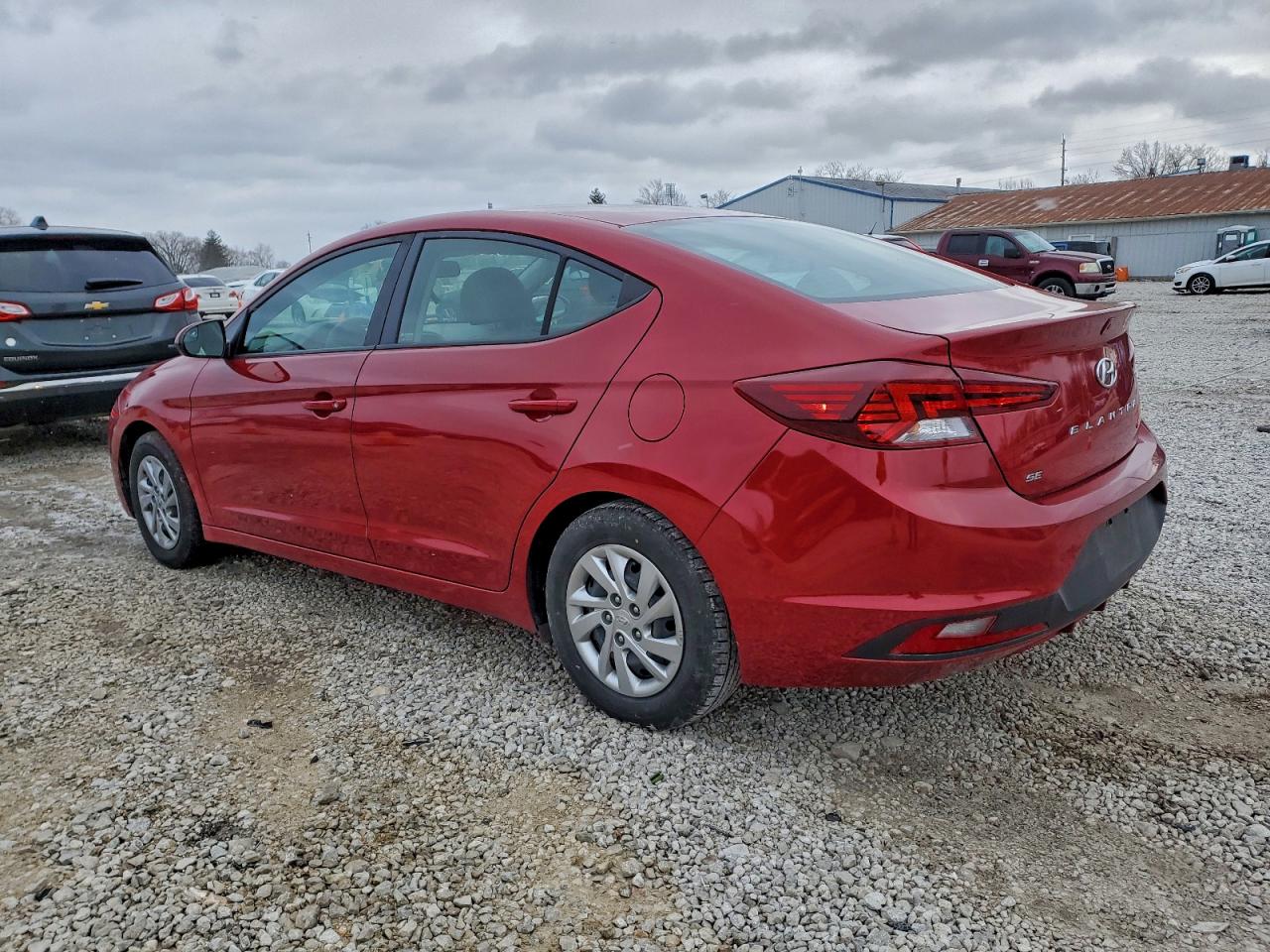 2019 HYUNDAI ELANTRA SE photo 2