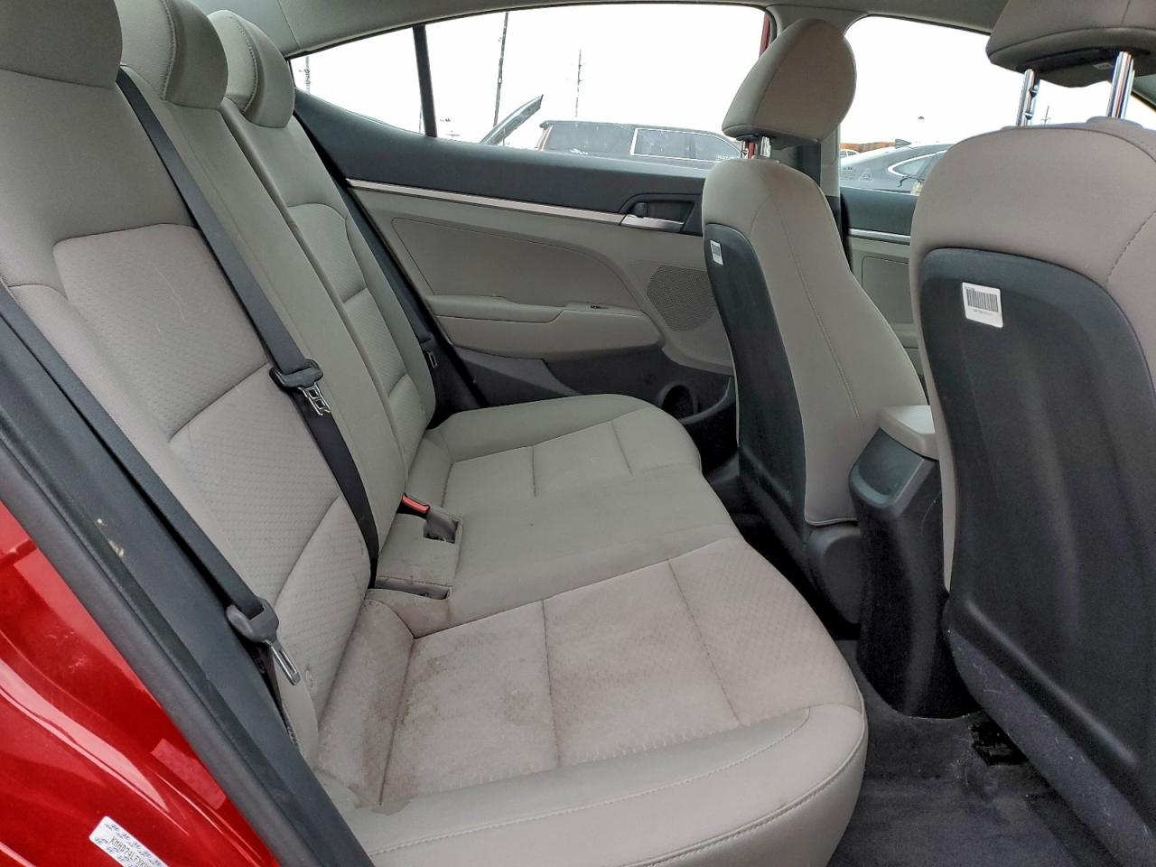 2019 HYUNDAI ELANTRA SE photo 10