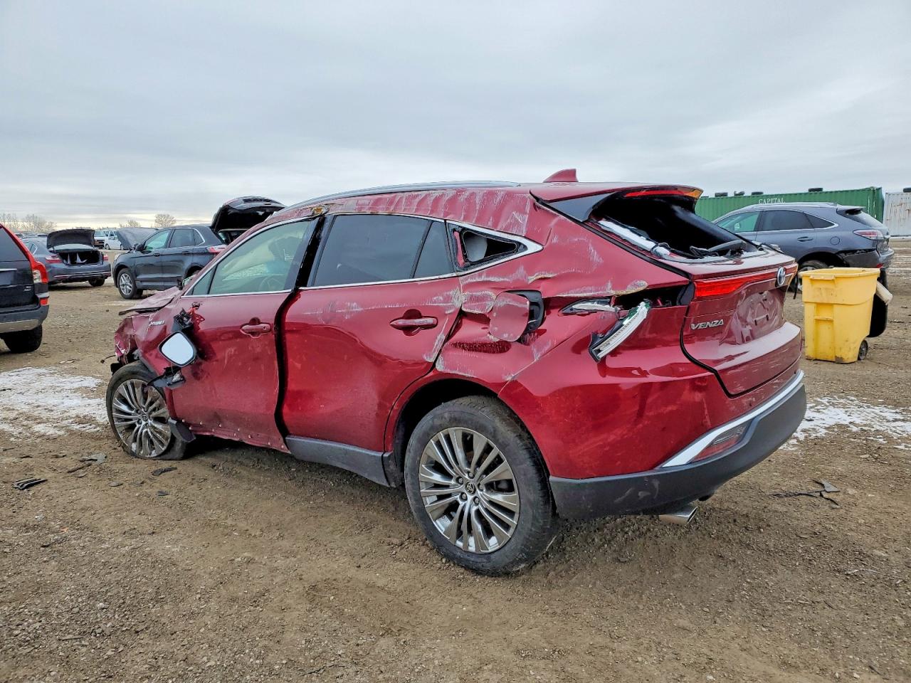 2021 TOYOTA VENZA LE photo 2