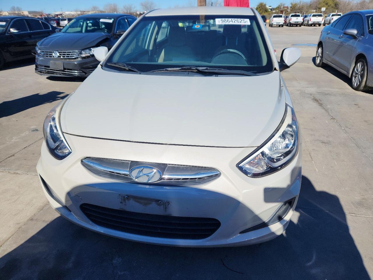 2016 HYUNDAI ACCENT SE photo 5