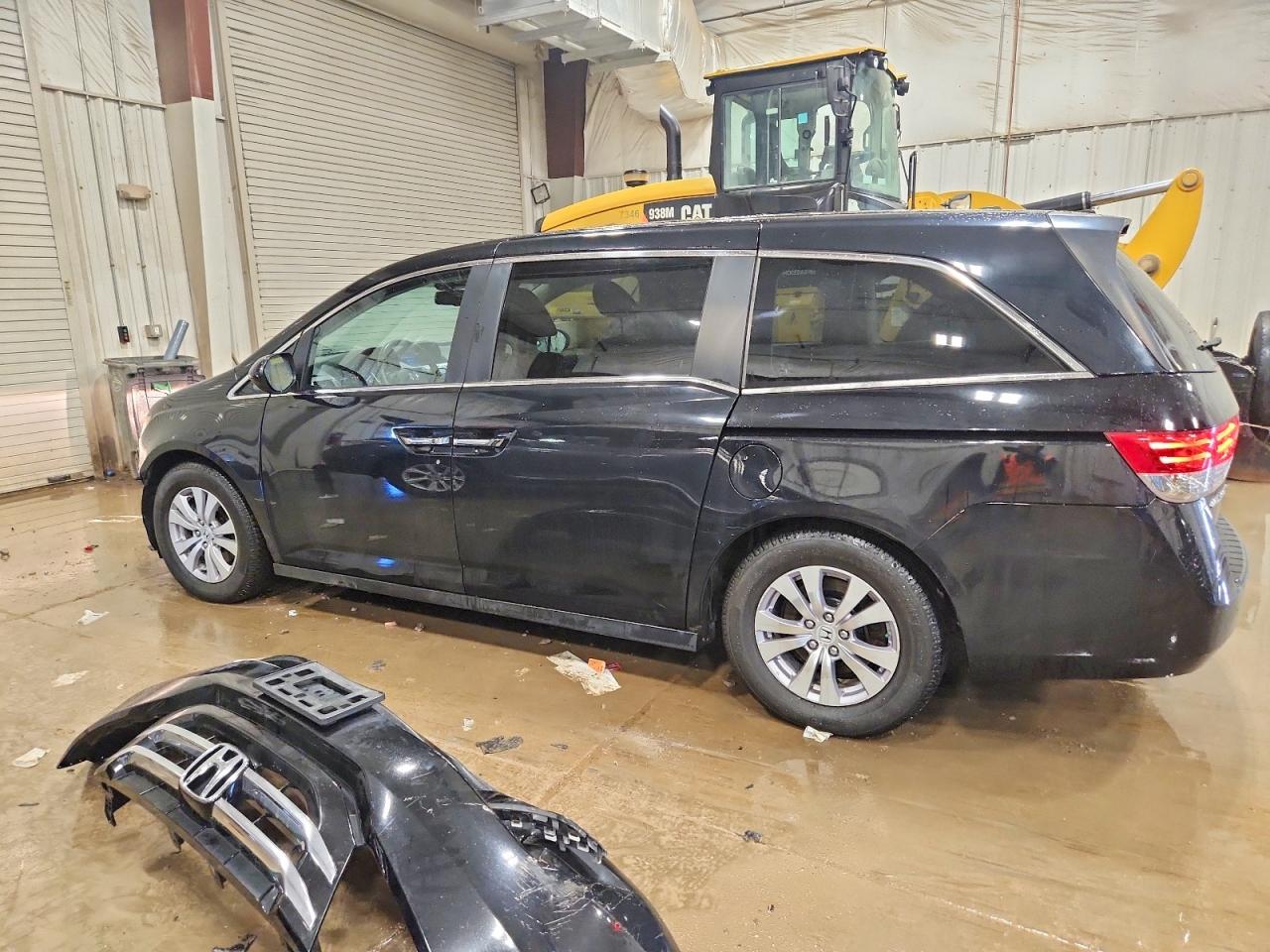 2014 HONDA ODYSSEY EXL photo 2