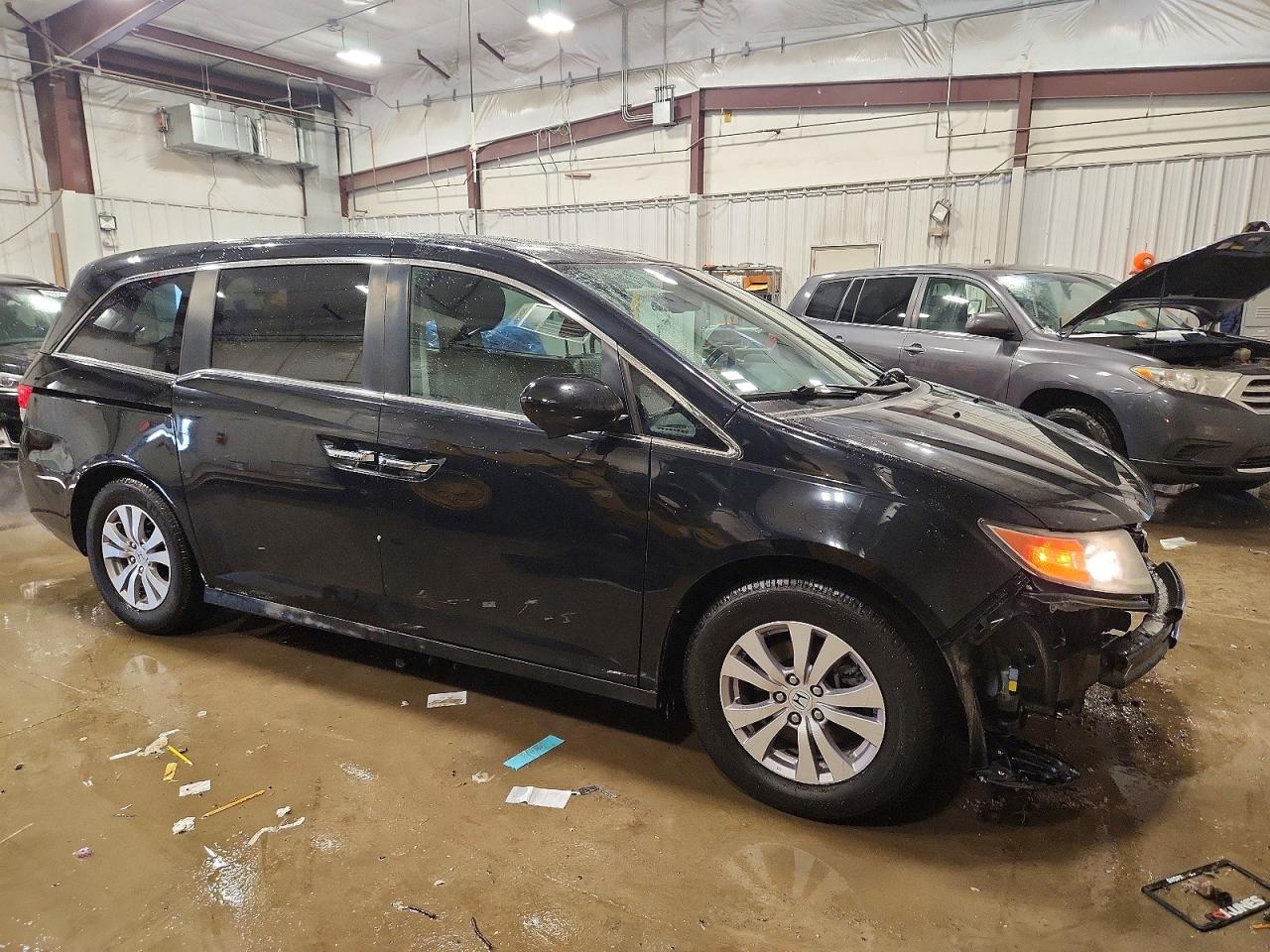2014 HONDA ODYSSEY EXL photo 4