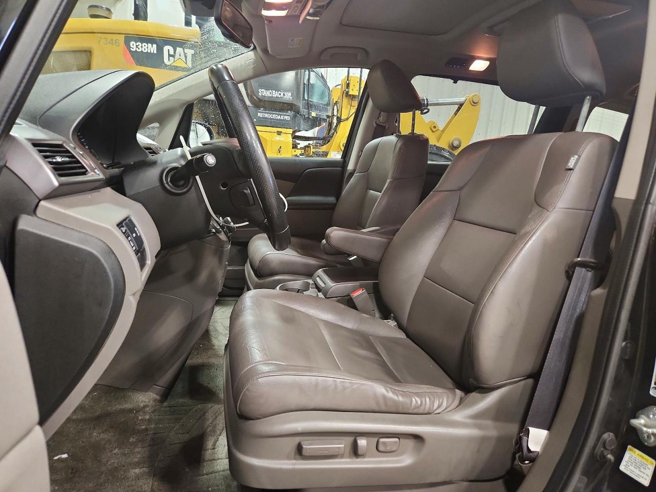 2014 HONDA ODYSSEY EXL photo 7