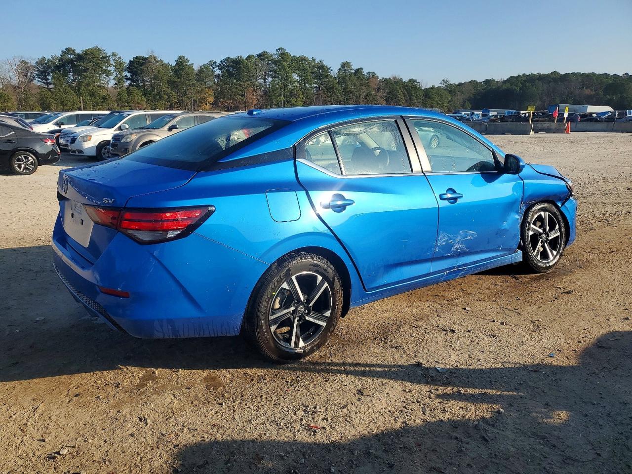 2024 NISSAN SENTRA SV photo 3