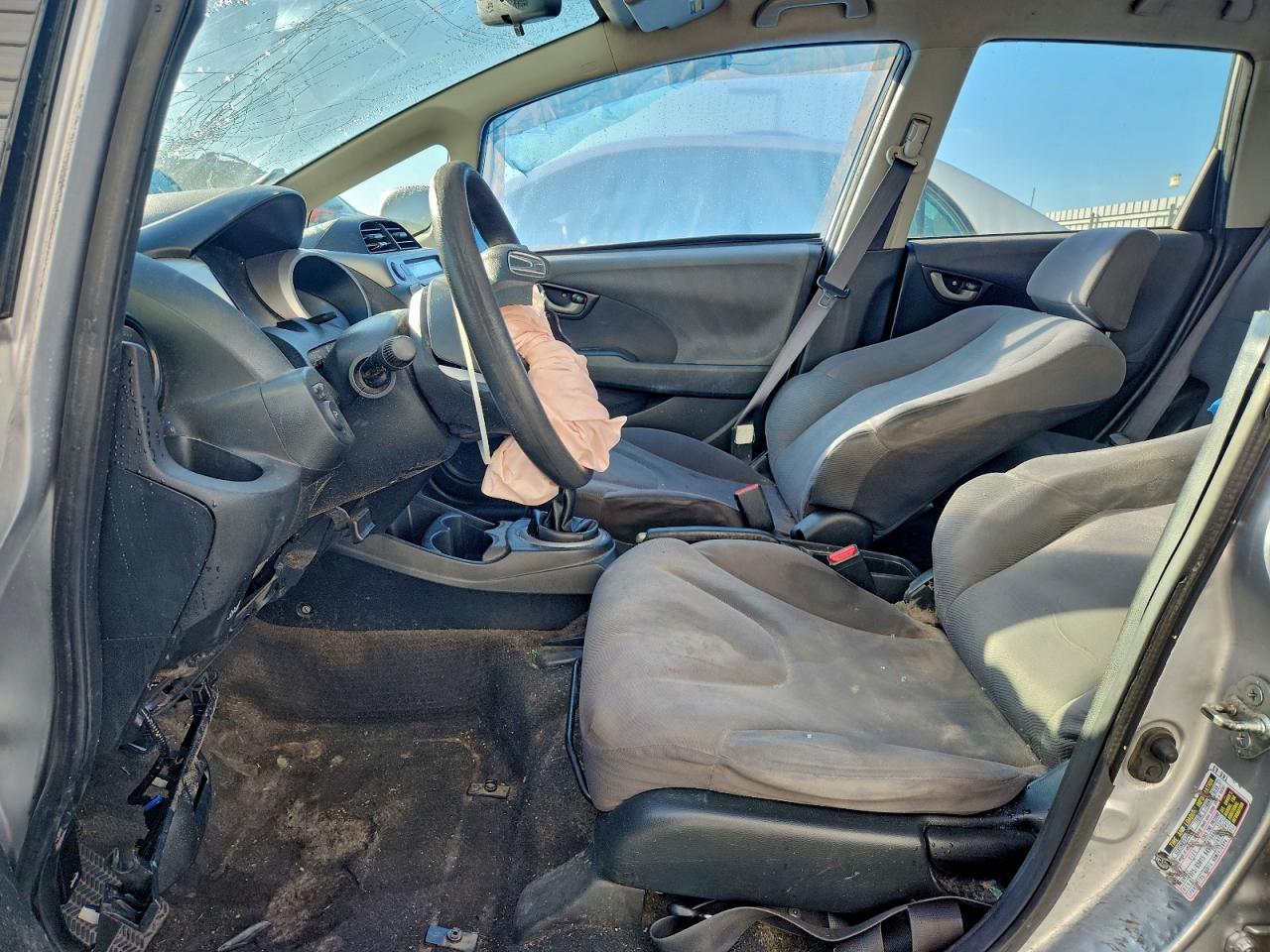 2013 HONDA FIT photo 7