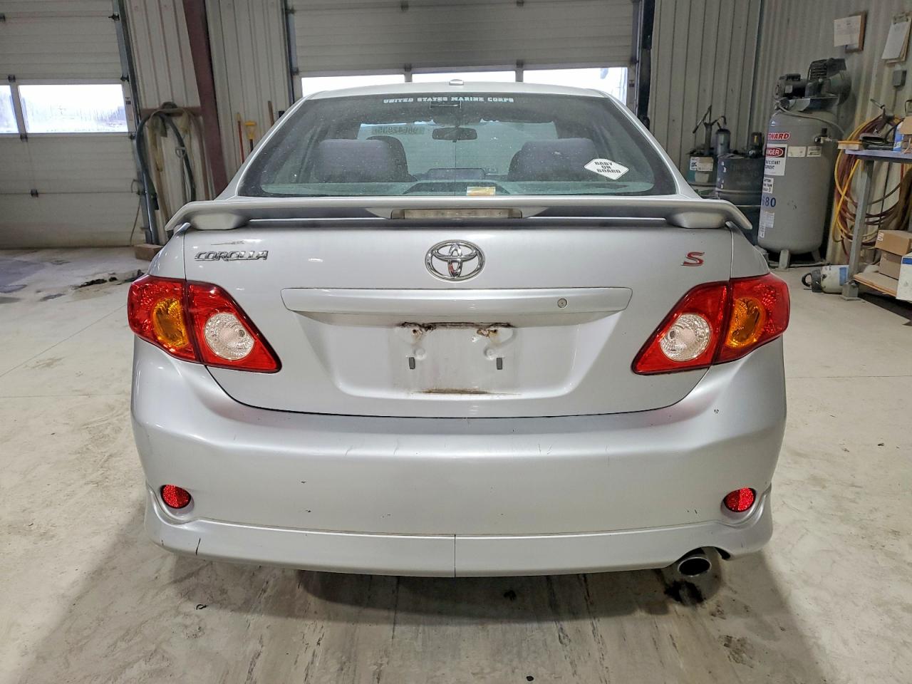 2010 TOYOTA COROLLA BASE photo 11