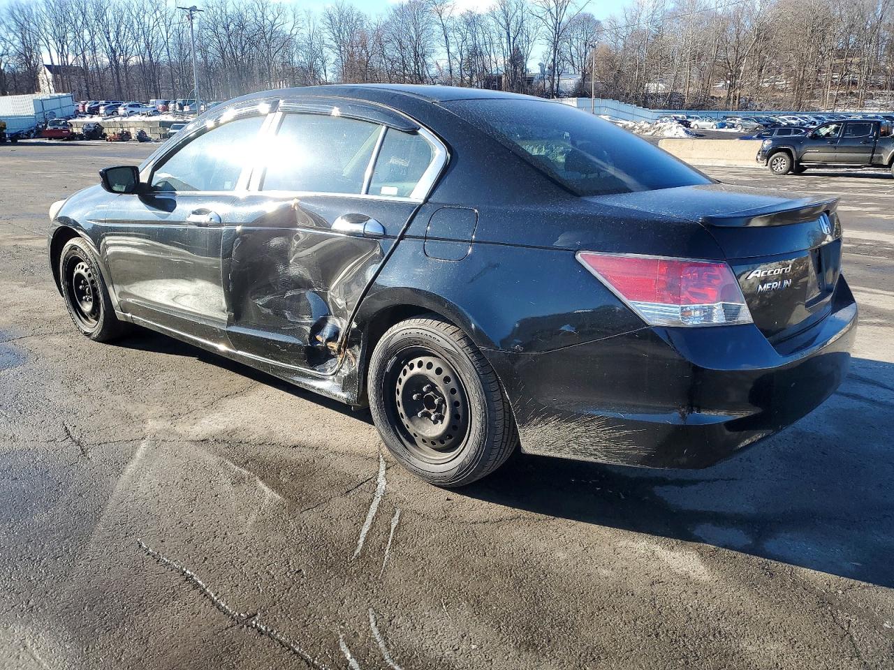 2010 HONDA ACCORD LX photo 2