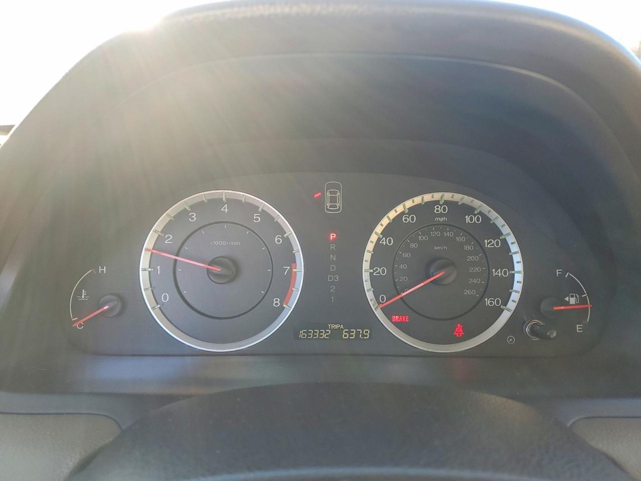 2010 HONDA ACCORD LX photo 9