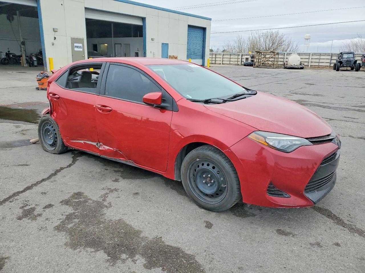 2017 TOYOTA COROLLA L photo 4