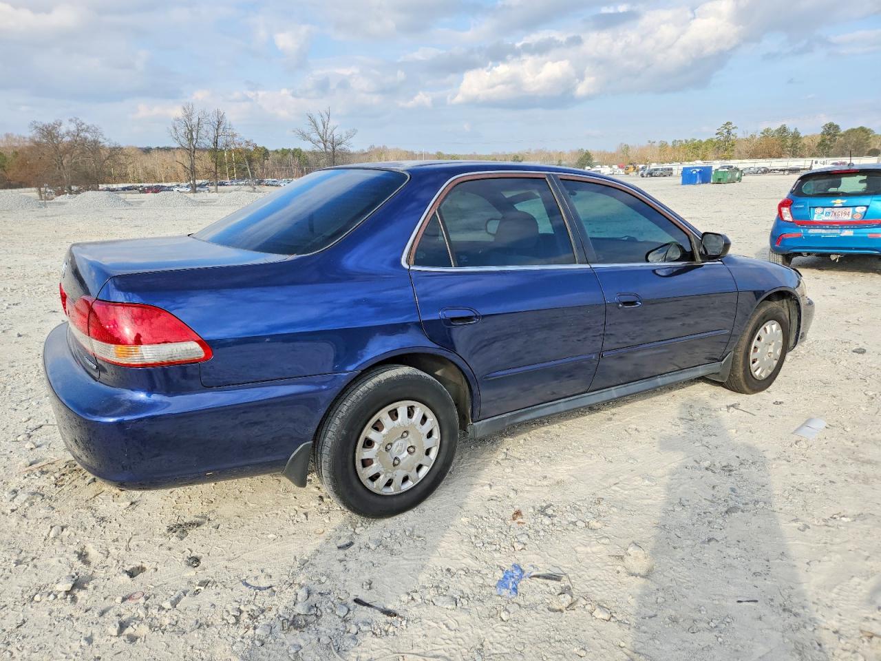 2002 HONDA ACCORD VALUE photo 3
