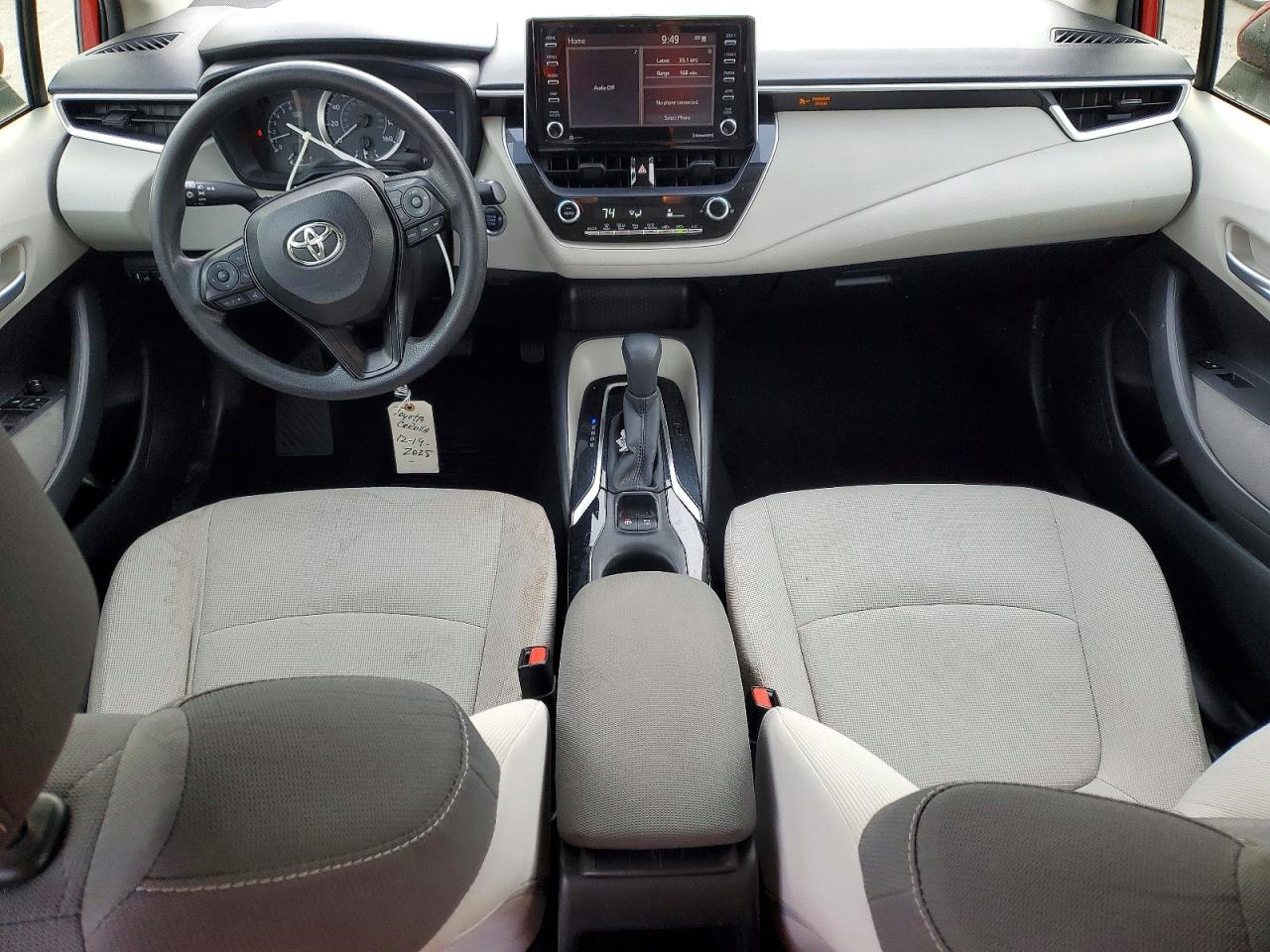 2021 TOYOTA COROLLA LE photo 8