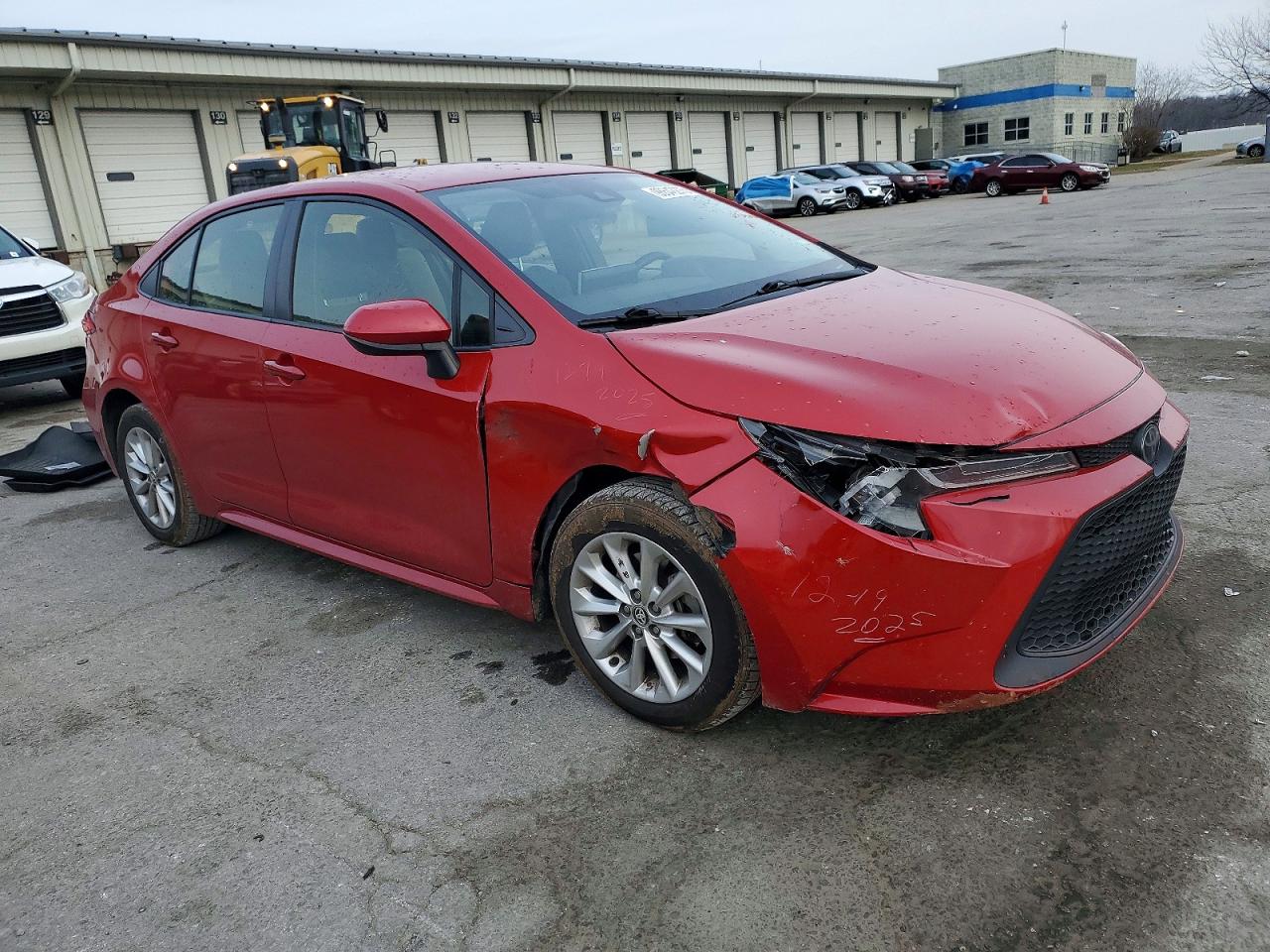 2021 TOYOTA COROLLA LE photo 4