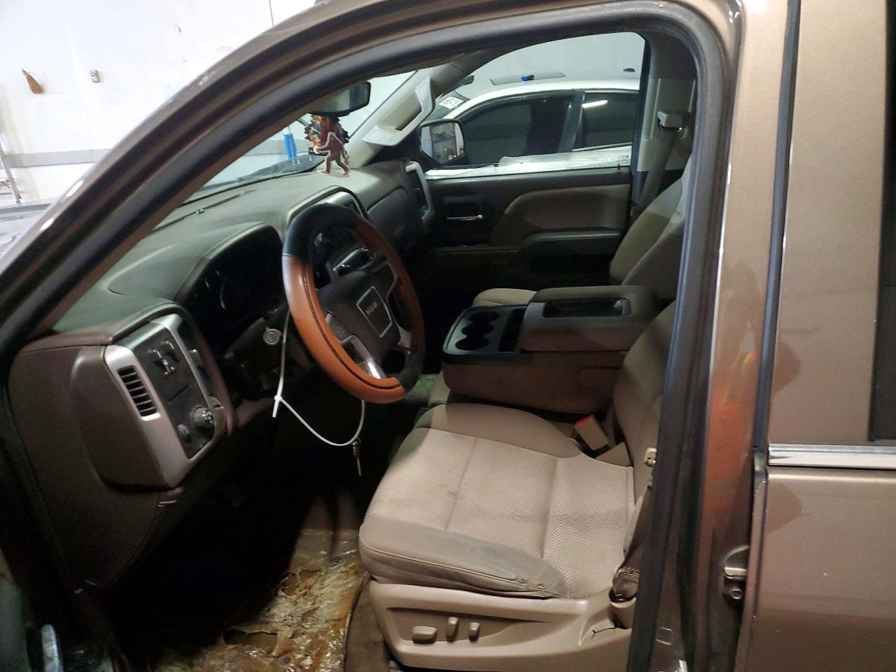 2015 GMC SIERRA C1500 SLE photo 7