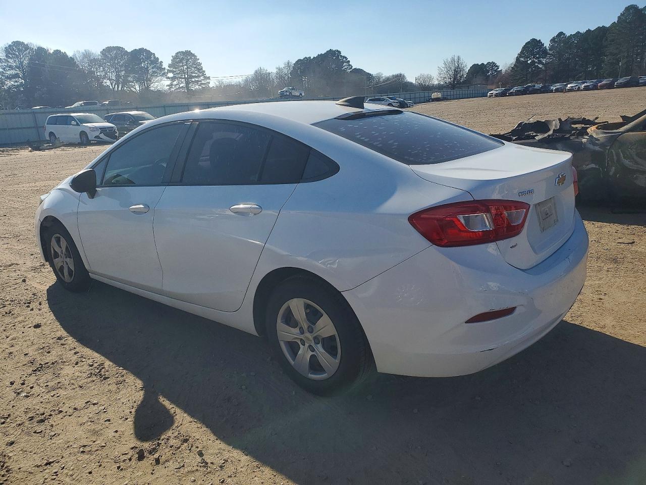 2017 CHEVROLET CRUZE LS photo 2