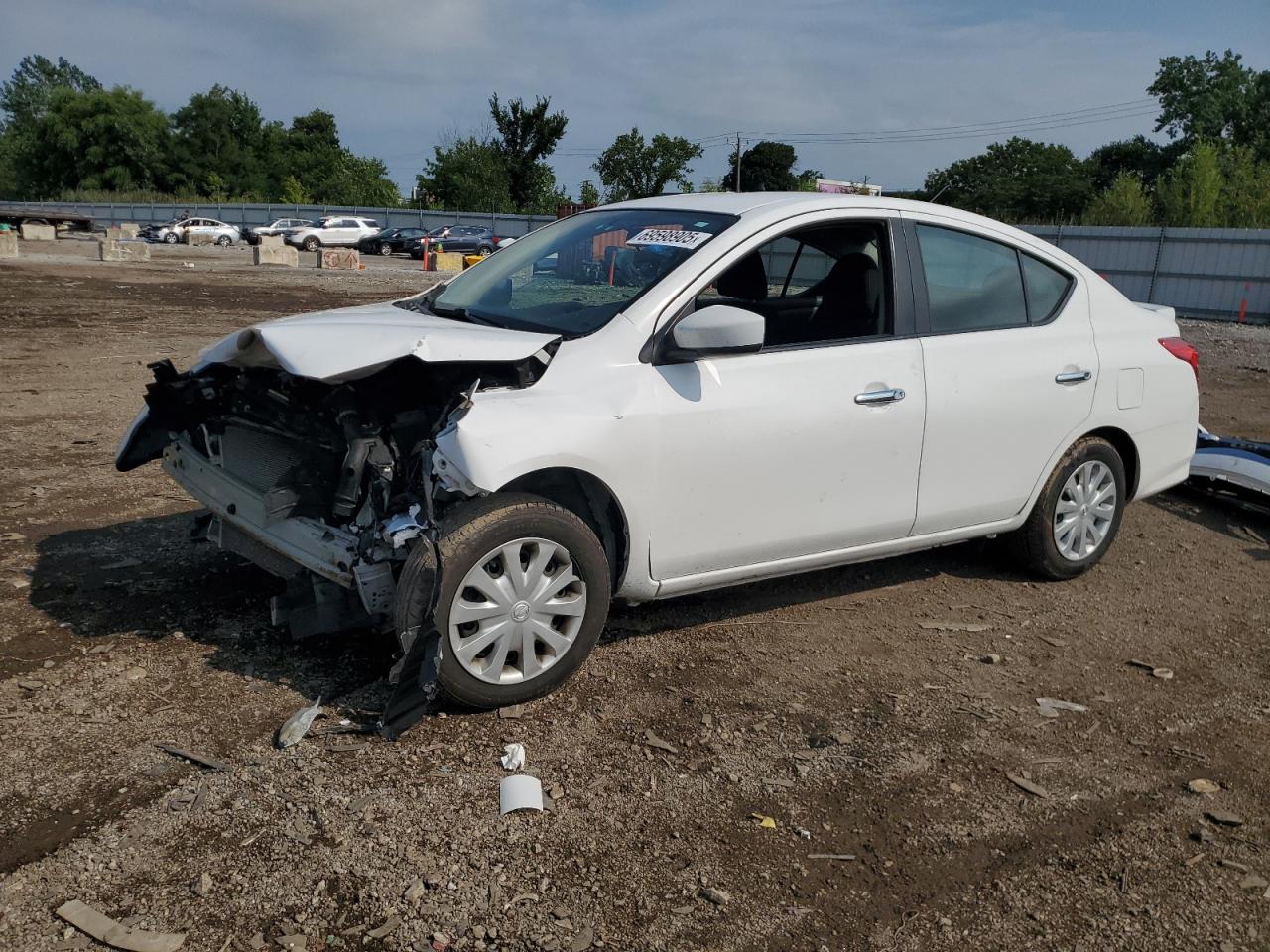 2019 NISSAN VERSA