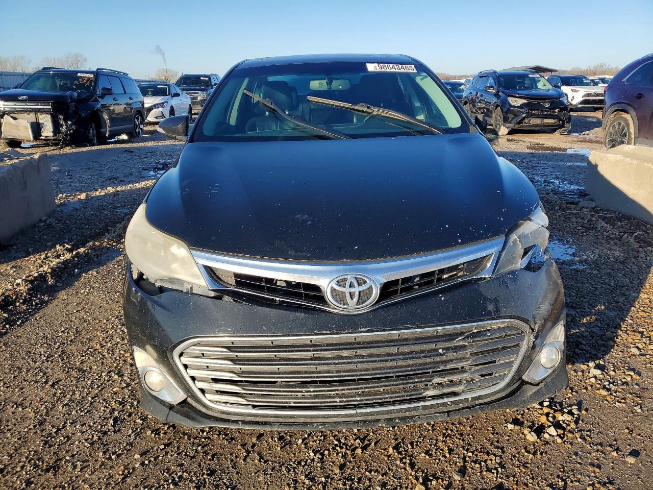 2013 TOYOTA AVALON BASE photo 5
