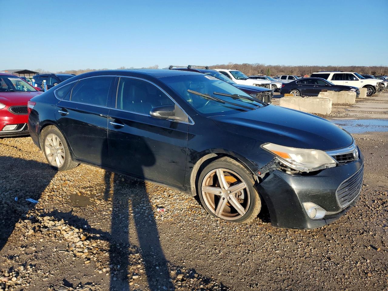 2013 TOYOTA AVALON BASE photo 4