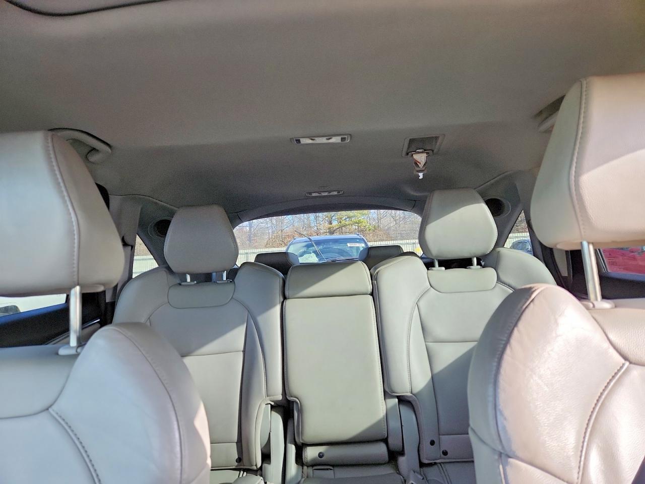 2016 ACURA MDX photo 10