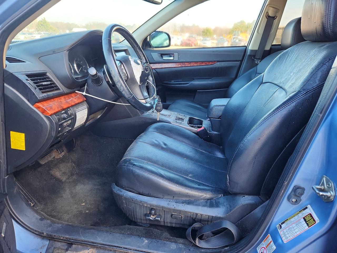 2012 SUBARU OUTBACK 3.6R LIMITED photo 7