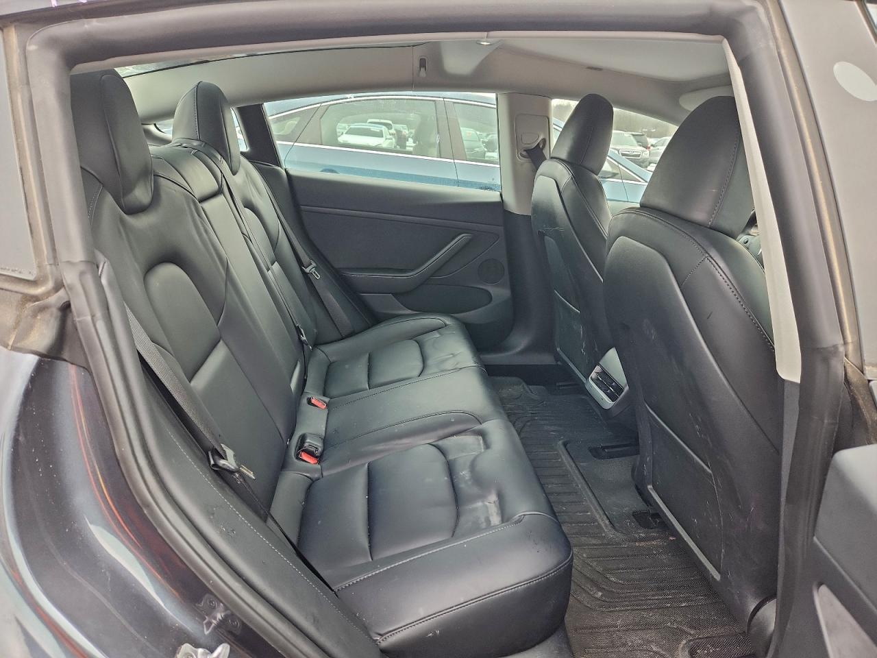 2023 TESLA MODEL 3 photo 10