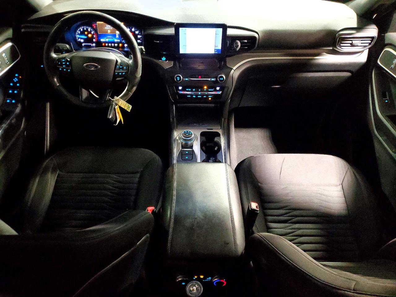 2020 FORD EXPLORER XLT photo 8