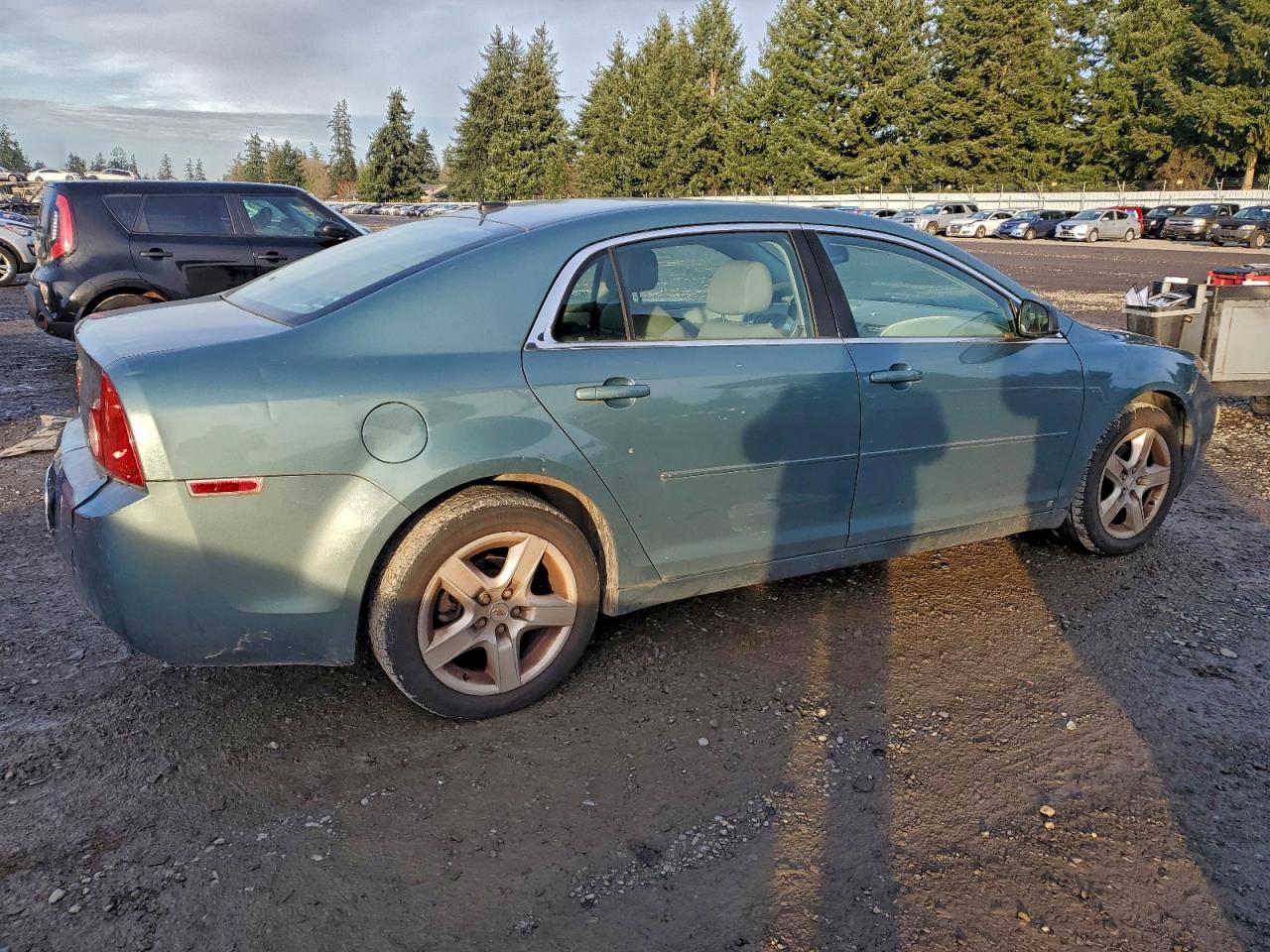 2009 CHEVROLET MALIBU LS photo 3