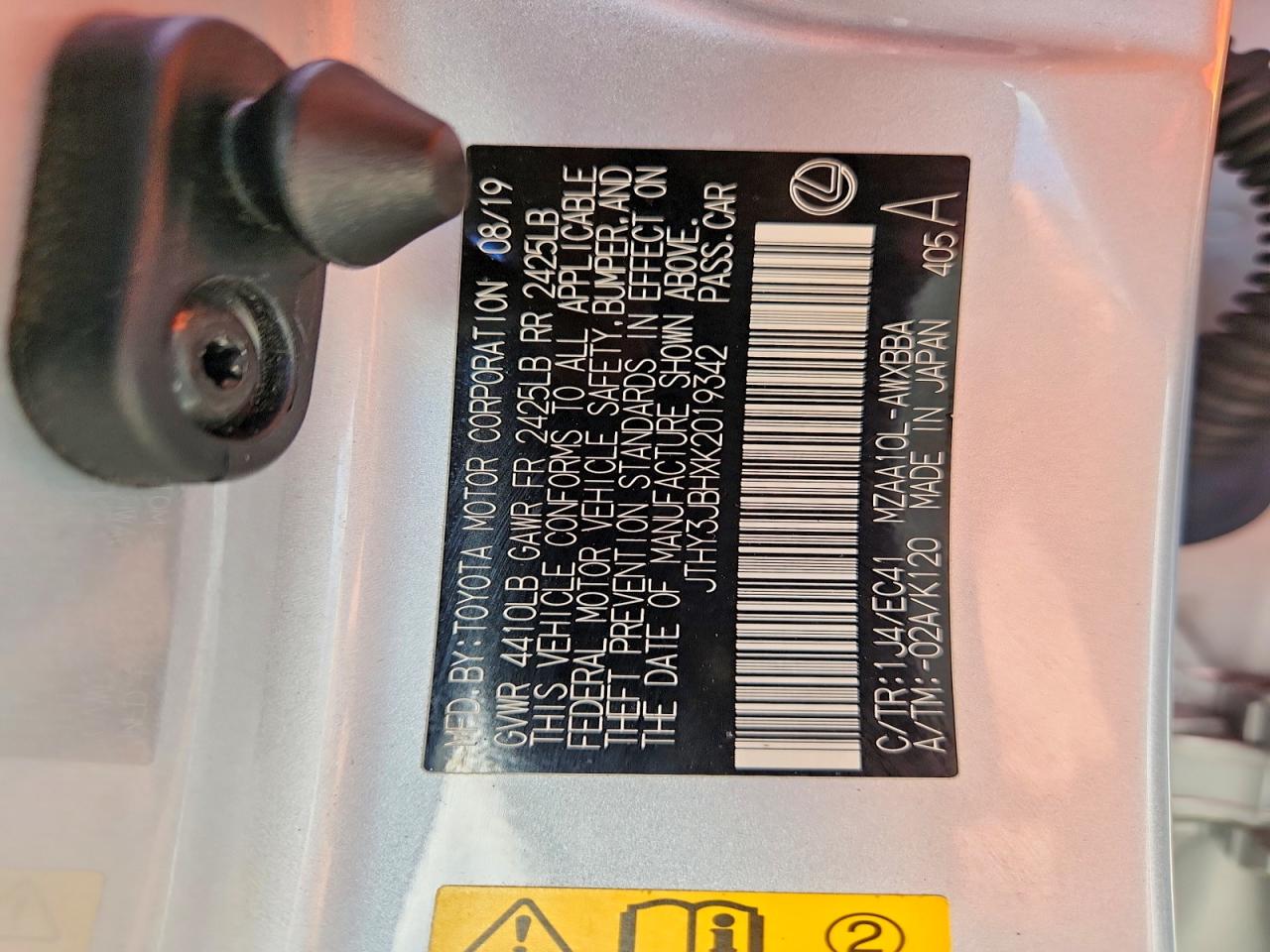 2019 LEXUS UX 200 photo 13