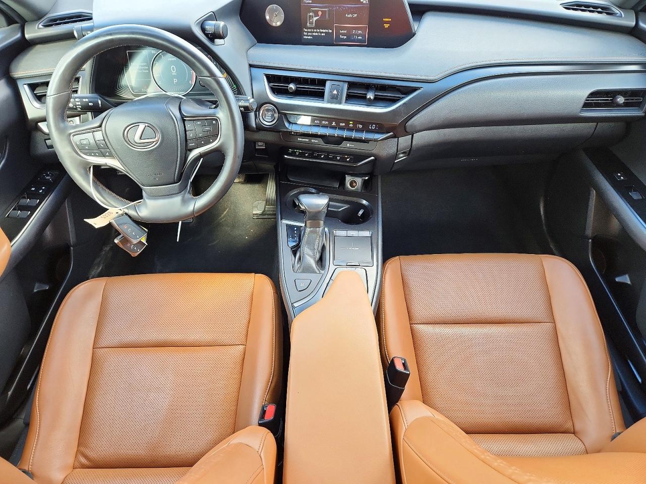 2019 LEXUS UX 200 photo 8