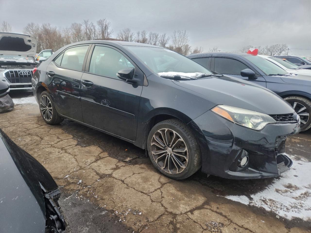 2016 TOYOTA COROLLA L photo 4