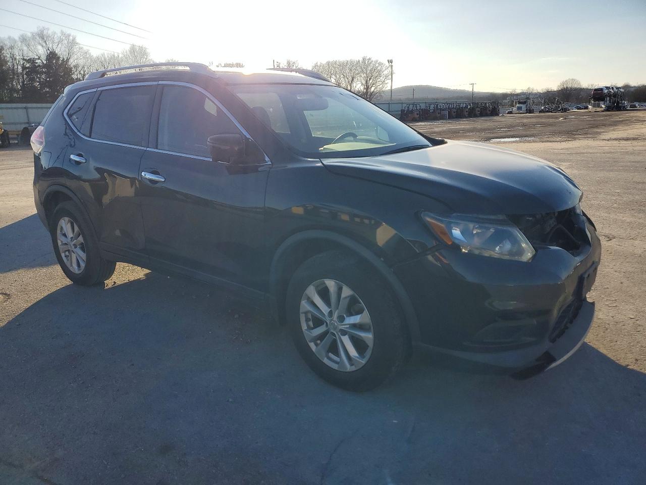 2016 NISSAN ROGUE S photo 4